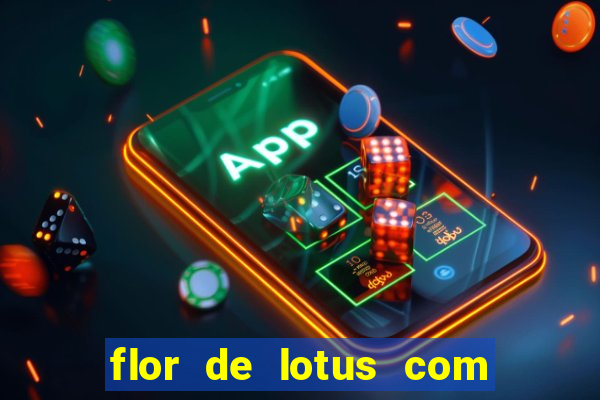 flor de lotus com lua tatuagem