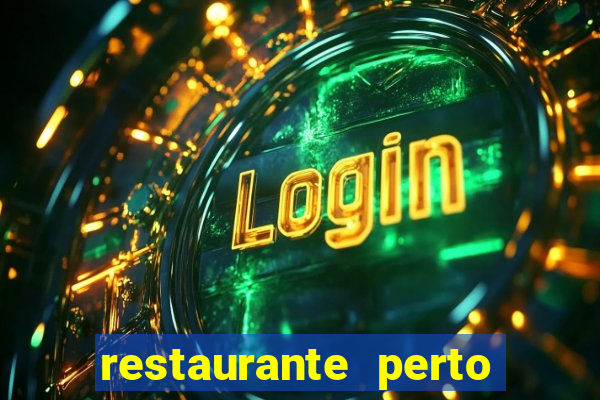 restaurante perto de mim agora